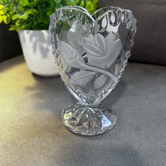 Anna Hutte Bleikristall 24% Lead Crystal Vase Rose Flower Made In Germany GB001 - Picture 2 of 5